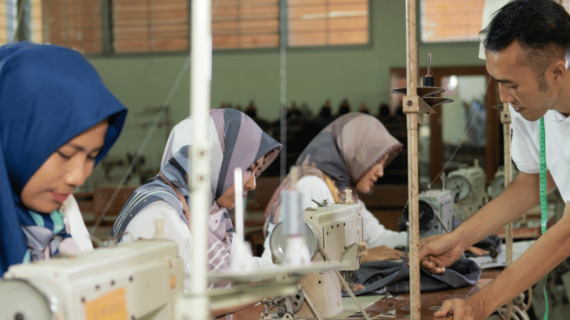 Konveksi Tangerang dan Pembuatan Pakaian Kerja