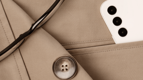 Kisah Inspiratif Mahasiswa Mengenai Jaket Almamater