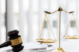 Inspirasi Desain Jaket Almamater dari Mahasiswa Hukum