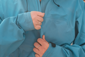 Konveksi Tangerang dan Produksi Jaket Windbreaker