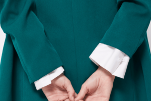 Bagaimana Jas Almamater Mencerminkan Budaya Kampus