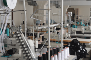 Faktor yang Bikin Harga Konveksi Seragam Naik: Apa Aja Sih?