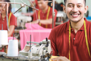 Seragam sebagai Alat Marketing: Efektif atau Malah Bikin Rugi?