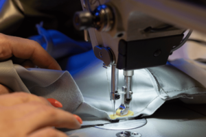 Jasa Bikin Jas Almamater Kampus Berkualitas di Tangerang