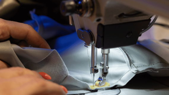 Jasa Bikin Jas Almamater Kampus Berkualitas di Tangerang