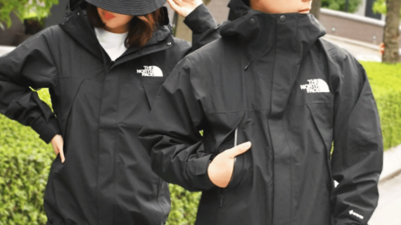 Tips Pakaian untuk Mendaki Gunung yang Nyaman dan Aman