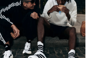 Kenapa Orang Rusia Cinta Banget Sama Produk Adidas?