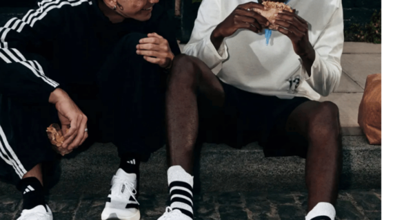 Kenapa Orang Rusia Cinta Banget Sama Produk Adidas?