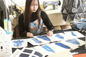 Cara Dapatkan Desainer Jaket Varsity yang Tepat