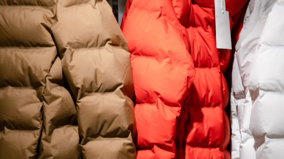 Mengenal Konveksi Jaket dan Perannya di Industri Fashion