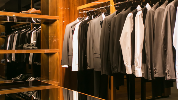 Cara Menyimpan Jaket dengan Rib agar Tetap Awet dan Elastis