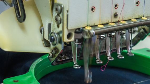 Konveksi Jaket Gunung Kaler: DP 25%, Produksi 14 Hari