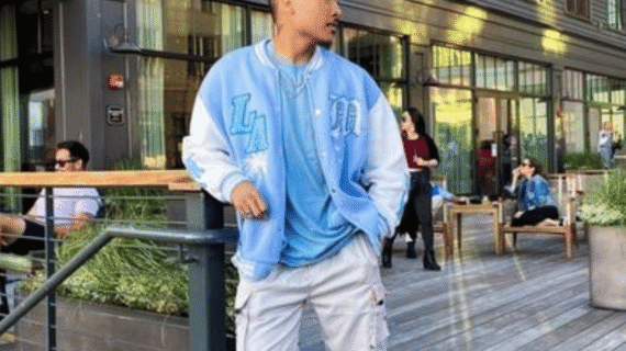 Desain Jaket Varsity Kelas yang Keren & Tidak Pasaran
